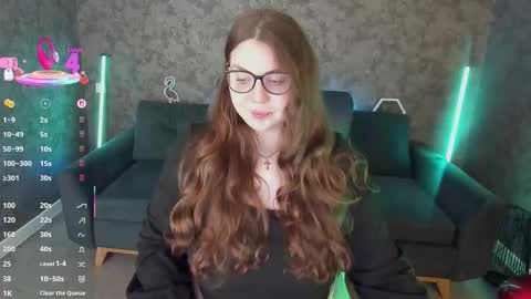 Snapshot of luxsopphia_ chatting on 03.16.26 luxsopphia_ online show from 03.16.26