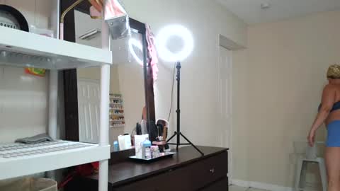 luxuriousbunny online show from 08.07.26