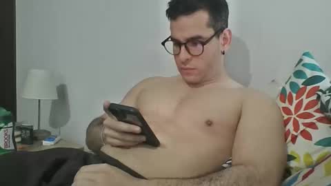 Snapshot of luzardol chatting on 10.25.25 luzardol online show from 10.25.25