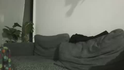 Snapshot of luzardol chatting on 11.13.25 luzardol online show from 11.13.25