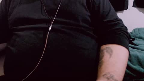 Snapshot of lvcifer_ chatting on 02.26.25 ayoo online show from 02.26.25