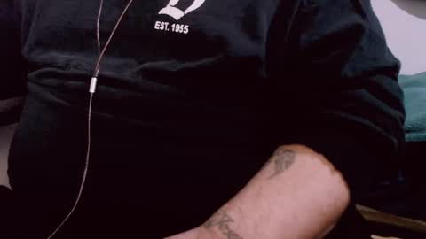 Snapshot of lvcifer_ chatting on 02.26.25 ayoo online show from 02.26.25