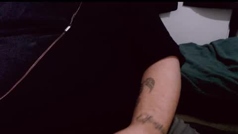 Snapshot of lvcifer_ chatting on 02.27.25 ayoo online show from 02.27.25