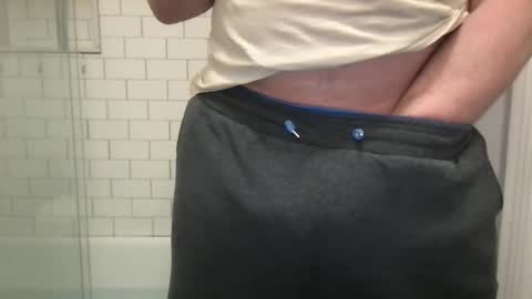 lvguynextdoor440656 online show from 04.26.26