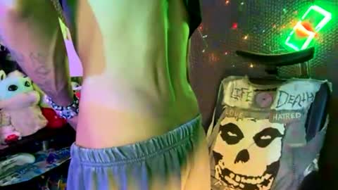 lxrdhxkvgemvsterjuice online show from 06.25.26