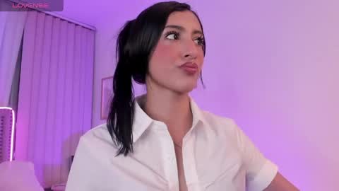 lya_brown online show from 04.28.26