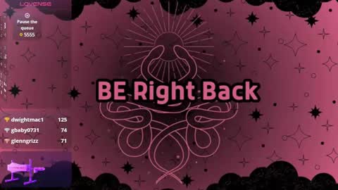 Snapshot of lyaa_collins_ chatting on 02.07.25 Lya online show from 02.07.25