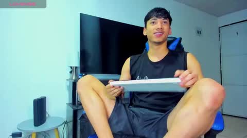 Lyam online show from 05.08.26