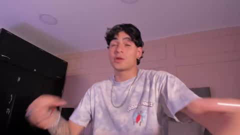 Snapshot of lyan_master_ chatting on 09.09.25 Lyan online show from 09.09.25