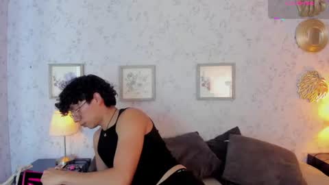 Lyan online show from 06.17.26
