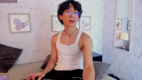 Lyan online show from 06.20.26