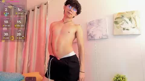 Lyan online show from 07.25.26