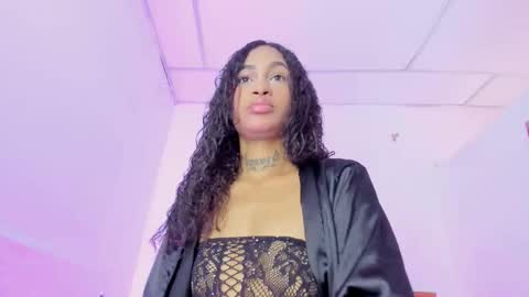 lyana online show from 12.20.25