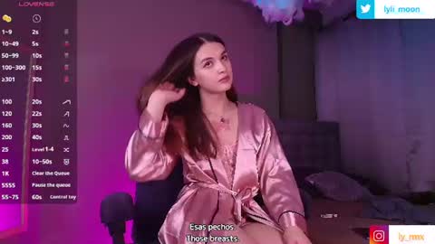Snapshot of lylita_moon chatting on 06.18.26 Littl online show from 06.18.26