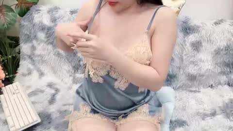 lyly_sweet97 online show from 04.23.26