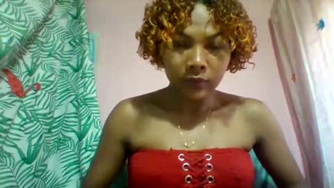 Snapshot of lyndah19 chatting on 01.08.26 lyndah19 online show from 01.08.26