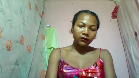 Snapshot of lyndah19 chatting on 02.16.26 lyndah19 online show from 02.16.26