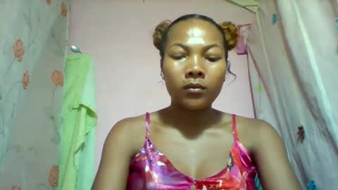 Snapshot of lyndah19 chatting on 02.18.26 lyndah19 online show from 02.18.26