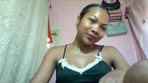 Snapshot of lyndah19 chatting on 03.16.26 lyndah19 online show from 03.16.26