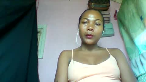 Snapshot of lyndah19 chatting on 03.21.26 lyndah19 online show from 03.21.26