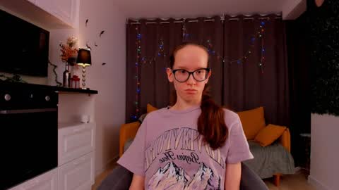 Sara online show from 02.04.25