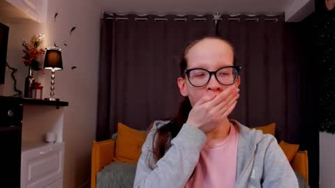 Sara online show from 02.19.25