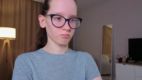 Sara online show from 04.30.26