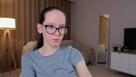 Sara online show from 04.30.26