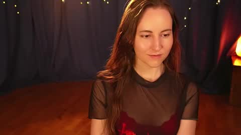 Snapshot of lynn_feline chatting on 03.11.25 Lynn online show from 03.11.25