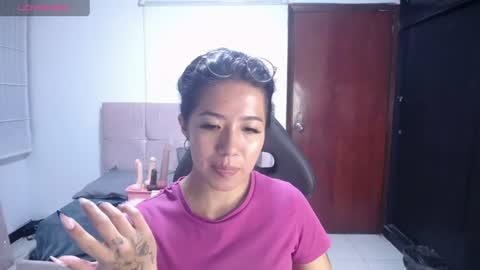lynn_turner_ online show from 06.10.26