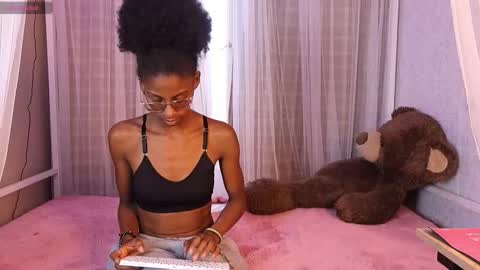 Lynx and Sun  online show from 09.15.25