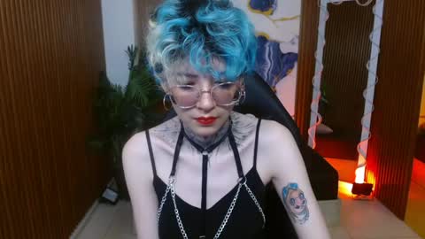 Snapshot of lyra_tay chatting on 05.09.26 lyra_tay online show from 05.09.26
