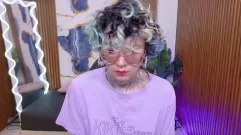Snapshot of lyra_tay chatting on 07.27.26 lyra_tay online show from 07.27.26