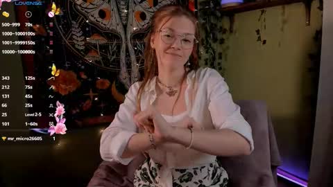 Lyra online show from 10.13.25