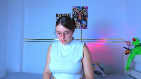 Snapshot of lyracarter chatting on 02.23.26 Lyra Carter online show from 02.23.26