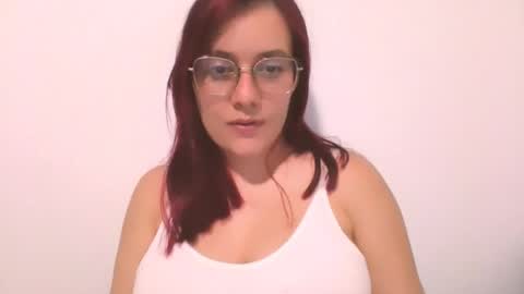 Lyra Carter online show from 04.21.26
