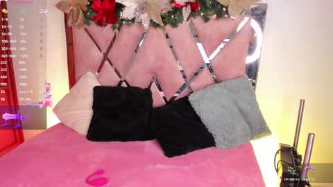    VIVIANA    online show from 12.13.24