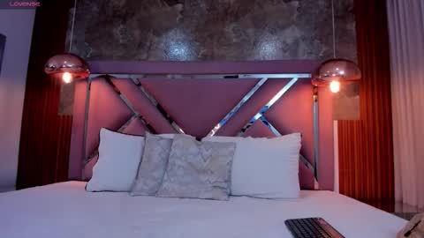 Lysa  online show from 03.15.26