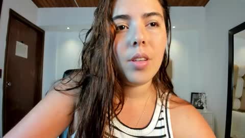 Lyssa  Everyday From 0700 to 1630 Col Time online show from 11.06.25