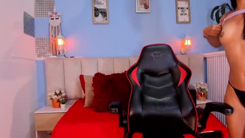 Lizzy smith  online show from 12.03.24