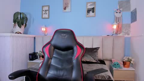 Lizzy smith  online show from 01.25.25