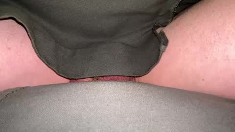 Snapshot of m0ntanaroja chatting on 10.11.25 m0ntanaroja online show from 10.11.25