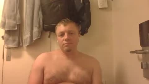 Snapshot of m15kala chatting on 11.20.25 m15kala online show from 11.20.25