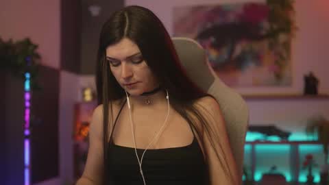 Snapshot of m1agarand chatting on 01.11.26 M1A Dddy online show from 01.11.26