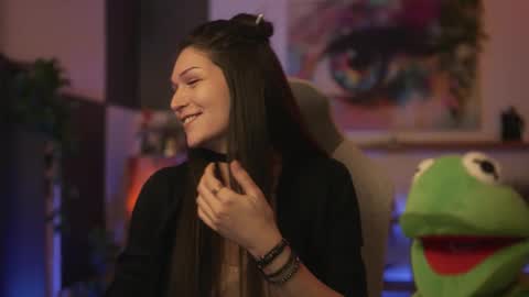 Snapshot of m1agarand chatting on 02.09.26 M1A Dddy online show from 02.09.26