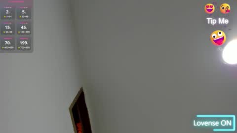 Snapshot of m1lk_choc chatting on 10.06.25 Mila online show from 10.06.25