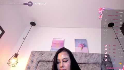 Snapshot of m_patrona chatting on 10.14.25 tu patrona online show from 10.14.25