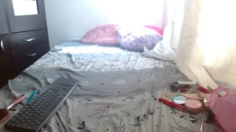 maaddy_thompson online show from 02.18.26