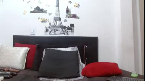 Snapshot of maargareth_milff chatting on 11.29.25 maargareth_milff online show from 11.29.25