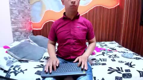 Snapshot of mabelineyesgreen303av chatting on 10.29.25 mabelineyesgreen303av online show from 10.29.25